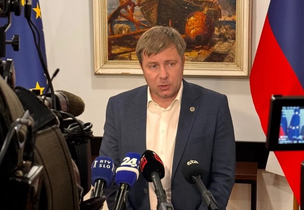 Delodajalske organizacije razočarane nad načinom vodenja socialnega dialoga