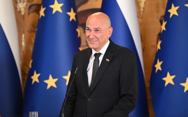 Predsednik vlade za revijo Obrtnik podjetnik
